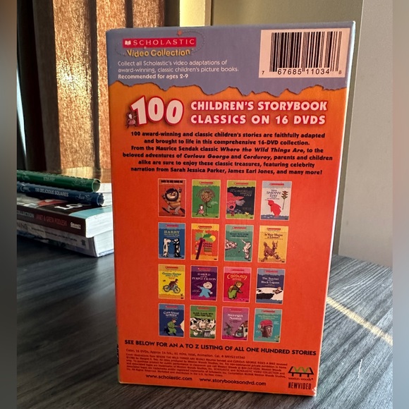 Scholastic DVD Collection: Treasury Of 100 Storybook Classics Complete LIKE NEW - Picture 3 of 9